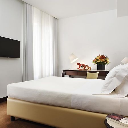 Milano Castello Luxury Apartment Екстер'єр фото